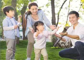 尊龙时凯新家庭养育公益项目